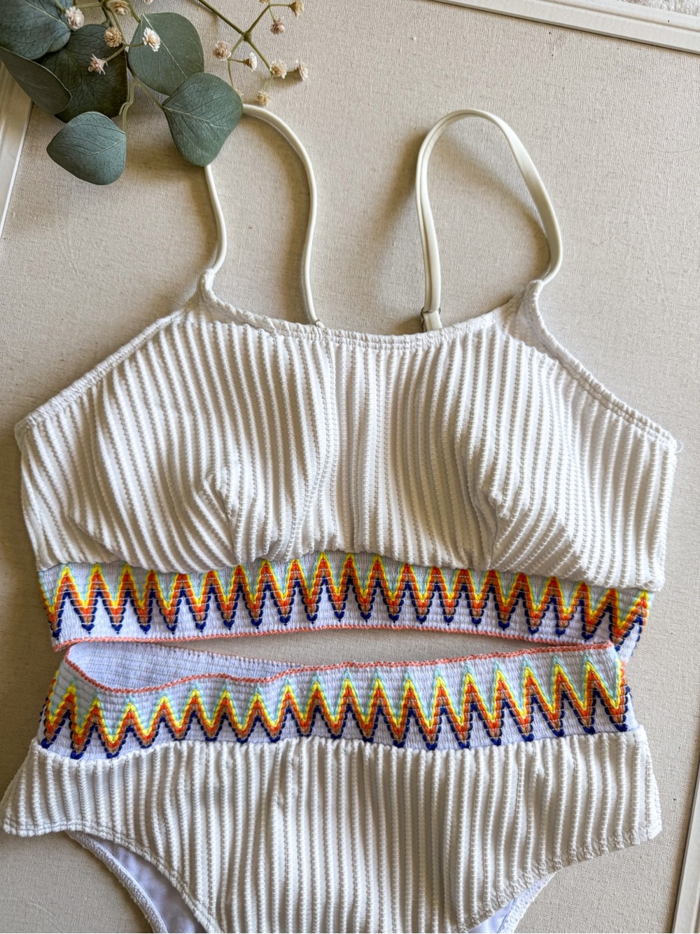 Textured Ribbed Bikini Set White Colorful Zigzag Trim High Waisted Size L - Picture 3 of 8